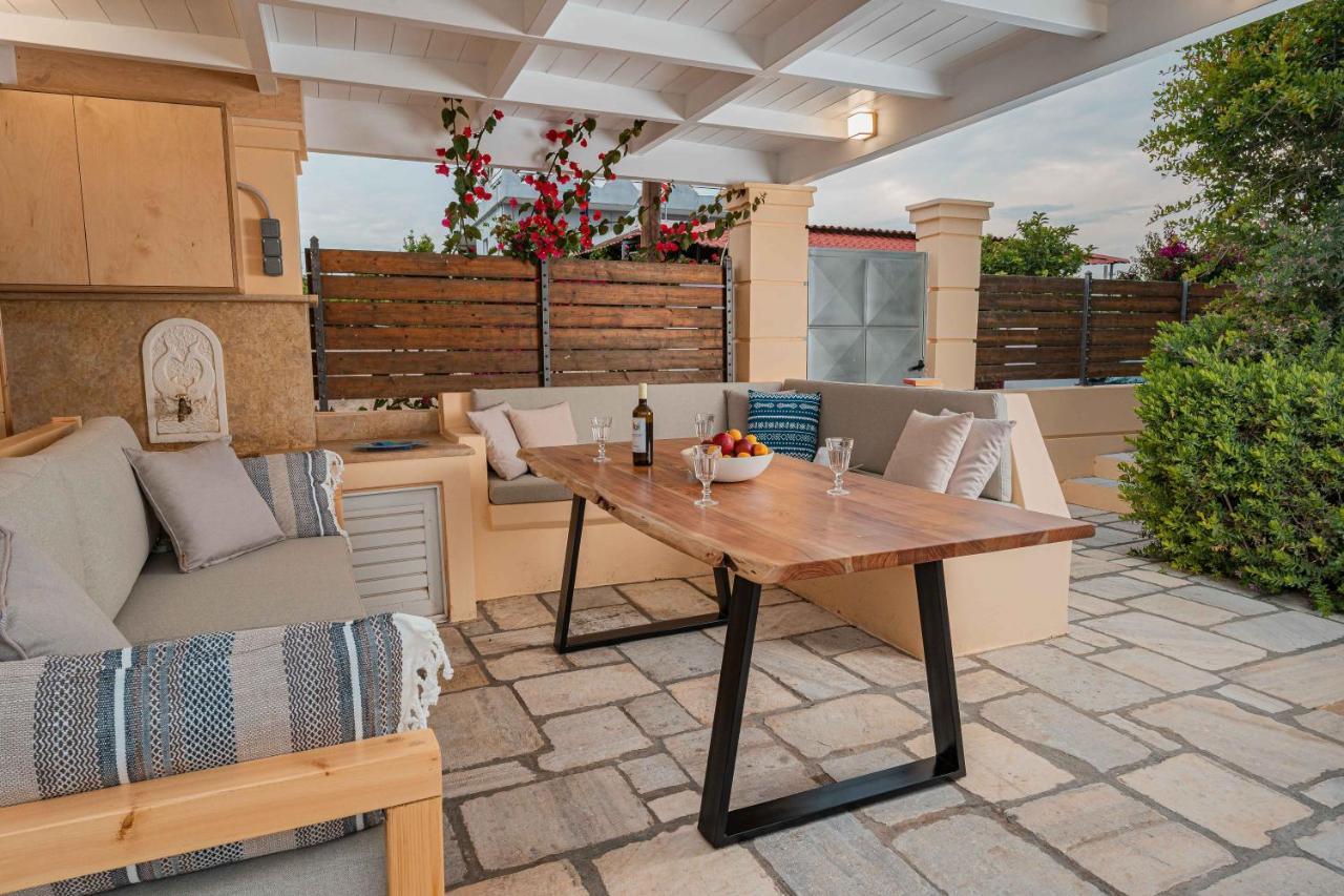 Coastline Maisonette Near Athens Airport And Rafina Port Artemida  Exterior photo